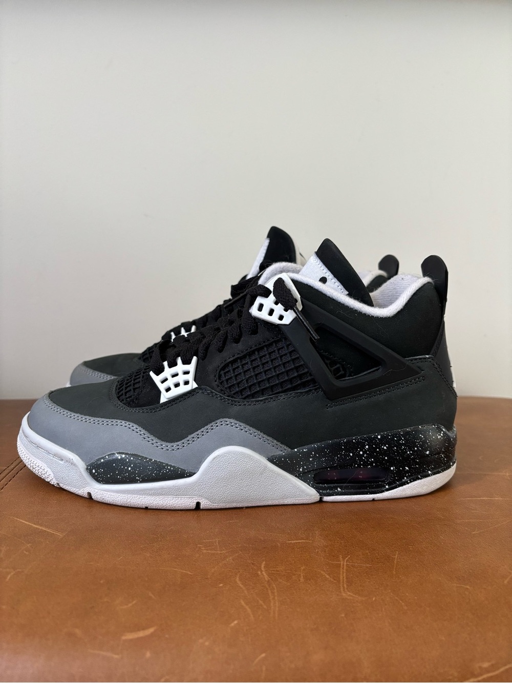 Nike Air Jordan 4 - Men’s 7